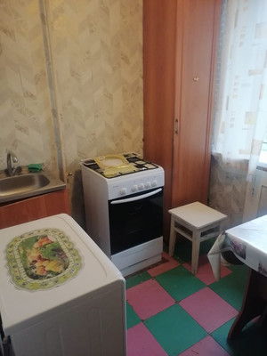 Продам двухкомнатную (2-комн.) квартиру, 50 лет ВЛКСМ ул, 8а, Алексин г