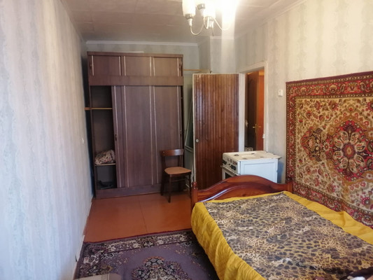 Продам двухкомнатную (2-комн.) квартиру, 50 лет ВЛКСМ ул, 8а, Алексин г