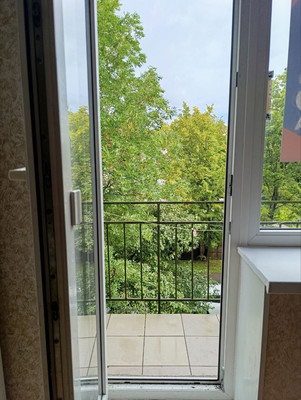 Продам двухкомнатную (2-комн.) квартиру, Радистов ул, 12, Калининград г