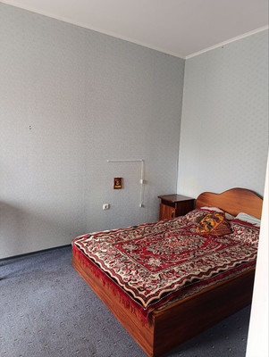 Продам двухкомнатную (2-комн.) квартиру, Радистов ул, 12, Калининград г