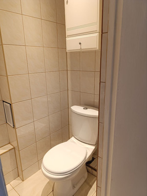 Продам двухкомнатную (2-комн.) квартиру, Радистов ул, 12, Калининград г