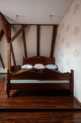 Продам многокомнатную квартиру, Коммунальная ул, 32, Калининград г