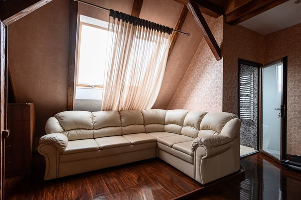 Продам многокомнатную квартиру, Коммунальная ул, 32, Калининград г