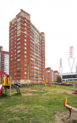 Продам однокомнатную (1-комн.) квартиру, Холмогорская ул, 2Е, Пермь г