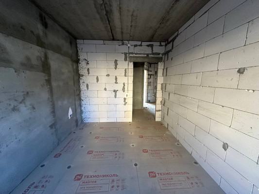 Продам трехкомнатную (3-комн.) квартиру, Березовый проезд, 1к1, Кропоткин г