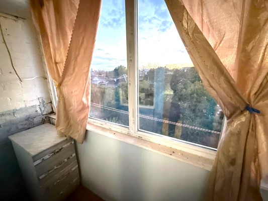 Продам однокомнатную (1-комн.) квартиру, Комарова ул, 50, Апшеронск г