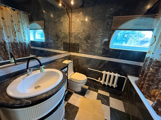 Продам дом, Ленина ул, 97, Апшеронск г, 0 км от города