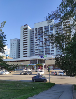 Продам двухкомнатную (2-комн.) квартиру, Павловский тракт, 297, Барнаул г