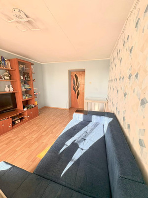 Продам трехкомнатную (3-комн.) квартиру, Лесная ул, 25А, Вялки д