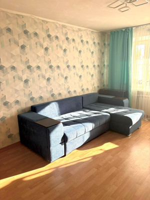 Продам трехкомнатную (3-комн.) квартиру, Лесная ул, 25А, Вялки д