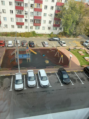 Продам трехкомнатную (3-комн.) квартиру, Лесная ул, 25А, Вялки д