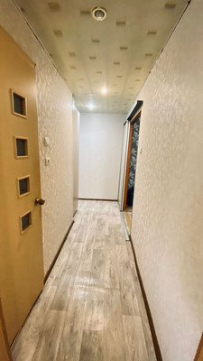 Продам однокомнатную (1-комн.) квартиру, 35-й мкр, 31, Октябрьский г