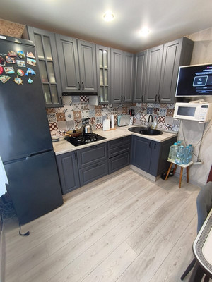 Продам трехкомнатную (3-комн.) квартиру, Маршала Жукова ул, 12, Сырьево д