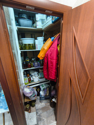 Продам трехкомнатную (3-комн.) квартиру, Маршала Жукова ул, 12, Сырьево д