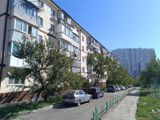 Продам однокомнатную (1-комн.) квартиру, Герцена ул, 7, Новороссийск г