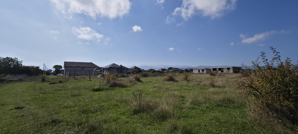 Продам участок 10 соток, ИЖС, Мира ул, Шалушка с, 0 км от города