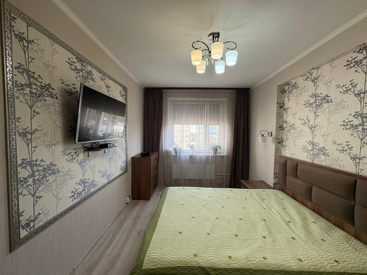 Продам трехкомнатную (3-комн.) квартиру, Генерала Смирнова (Кузнечики мкр.) ул, 7, Подольск г