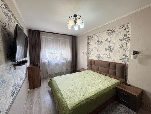 Продам трехкомнатную (3-комн.) квартиру, Генерала Смирнова (Кузнечики мкр.) ул, 7, Подольск г