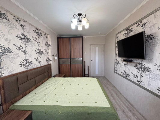 Продам трехкомнатную (3-комн.) квартиру, Генерала Смирнова (Кузнечики мкр.) ул, 7, Подольск г