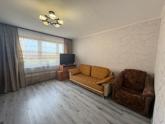 Продам трехкомнатную (3-комн.) квартиру, Генерала Смирнова (Кузнечики мкр.) ул, 7, Подольск г