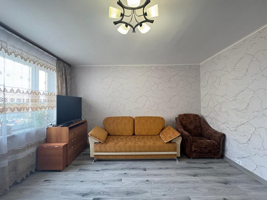 Продам трехкомнатную (3-комн.) квартиру, Генерала Смирнова (Кузнечики мкр.) ул, 7, Подольск г