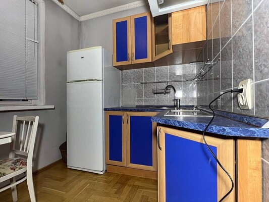 Продам однокомнатную (1-комн.) квартиру, Белореченская ул, 34к1, Москва г