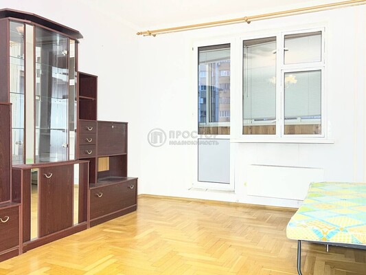 Продам однокомнатную (1-комн.) квартиру, Белореченская ул, 34к1, Москва г