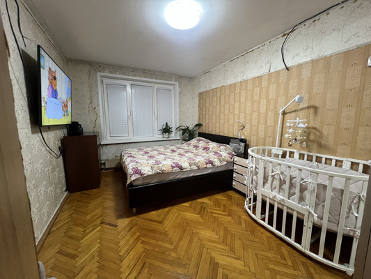 Продам двухкомнатную (2-комн.) квартиру, Молостовых ул, 16к4, Москва г