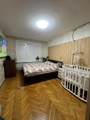 Продам двухкомнатную (2-комн.) квартиру, Молостовых ул, 16к4, Москва г