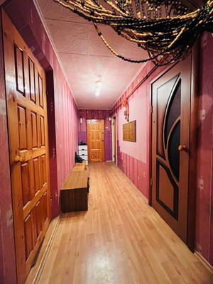 Продам трехкомнатную (3-комн.) квартиру, Малышева ул, 18, Сыктывкар г