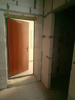 Продам однокомнатную (1-комн.) квартиру, Курганная ул, 31к3, Гвардейское пгт