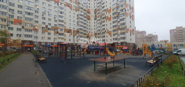 Продам однокомнатную (1-комн.) квартиру, Зеленые аллеи б-р, 17, Видное г