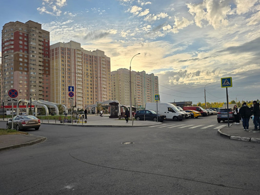 Продам трехкомнатную (3-комн.) квартиру, 65-летия Победы (Кузнечики мкр.) б-р, 12к1, Подольск г