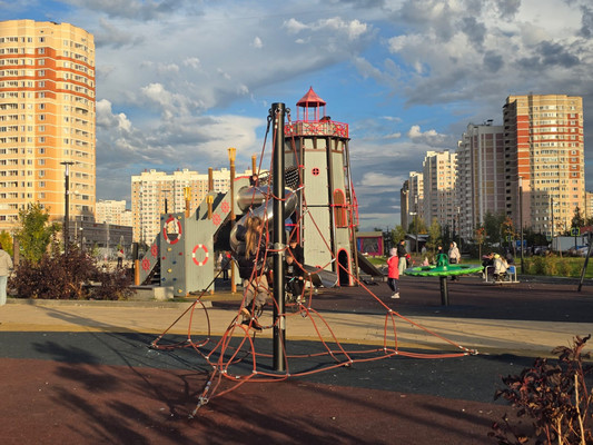 Продам трехкомнатную (3-комн.) квартиру, 65-летия Победы (Кузнечики мкр.) б-р, 12к1, Подольск г