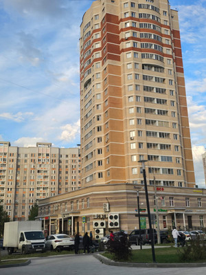 Продам трехкомнатную (3-комн.) квартиру, 65-летия Победы (Кузнечики мкр.) б-р, 12к1, Подольск г