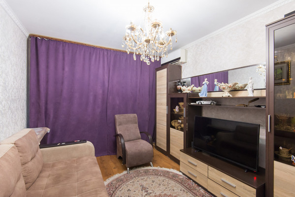 Продам двухкомнатную (2-комн.) квартиру, Волкова ул, 7к1, Ростов-на-Дону г