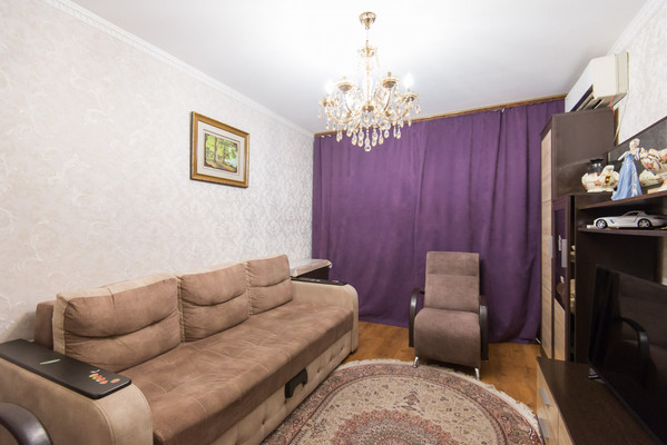 Продам двухкомнатную (2-комн.) квартиру, Волкова ул, 7к1, Ростов-на-Дону г