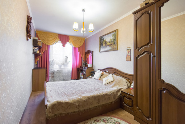 Продам двухкомнатную (2-комн.) квартиру, Волкова ул, 7к1, Ростов-на-Дону г
