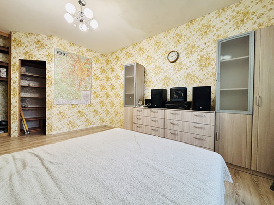 Продам трехкомнатную (3-комн.) квартиру, Курыжова (Южный мкр.) ул, 19, Домодедово г