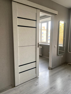 Продам двухкомнатную (2-комн.) квартиру, Гагарина ул, 81, Казань г