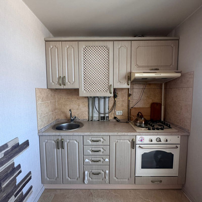 Продам двухкомнатную (2-комн.) квартиру, Панфилова ул, 28, Бахчисарай г