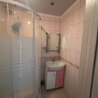 Продам двухкомнатную (2-комн.) квартиру, Панфилова ул, 28, Бахчисарай г