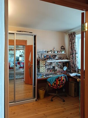 Продам двухкомнатную (2-комн.) квартиру, Озёрная ул, 25, Москва г