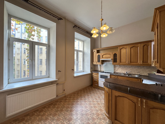 Продам двухкомнатную (2-комн.) квартиру, Маяковского ул, 1/96А, Санкт-Петербург г