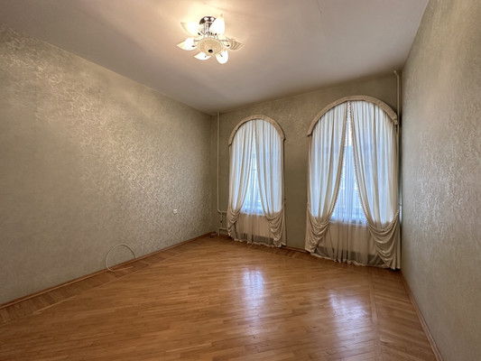 Продам двухкомнатную (2-комн.) квартиру, Маяковского ул, 1/96А, Санкт-Петербург г