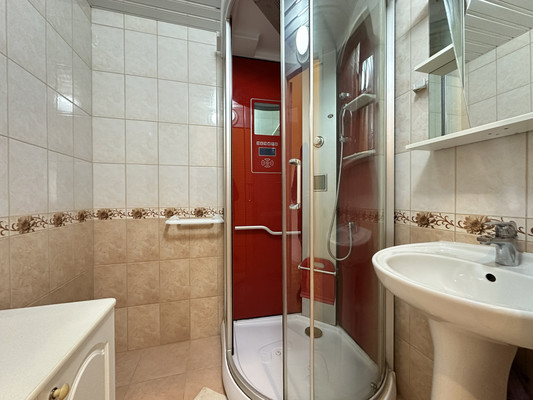 Продам двухкомнатную (2-комн.) квартиру, Маяковского ул, 1/96А, Санкт-Петербург г