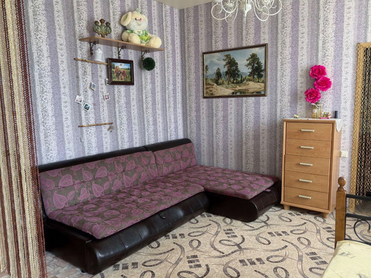 Продам двухкомнатную (2-комн.) квартиру, ОПХ Восход ул, 19, Лопарская ж/д_ст