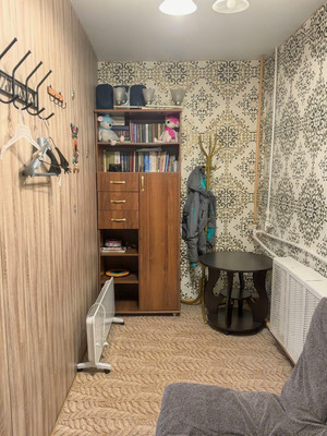 Продам двухкомнатную (2-комн.) квартиру, ОПХ Восход ул, 19, Лопарская ж/д_ст