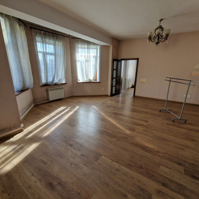 Продам коттедж, Ипподромная ул, 164к2, Иркутск г, 0 км от города