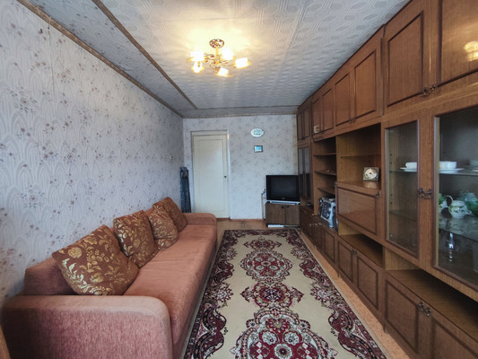 Продам двухкомнатную (2-комн.) квартиру, Соколовская ул, 1к2, Рязань г